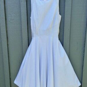 ANN TAYLOR BABY BLUE AND WHITE STRIPED BELOW THE KNEE STRIPED DRESS SIZE 8